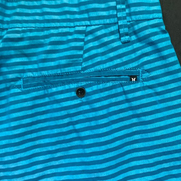 Hurley stripped board shorts - Picture 5 of 5
